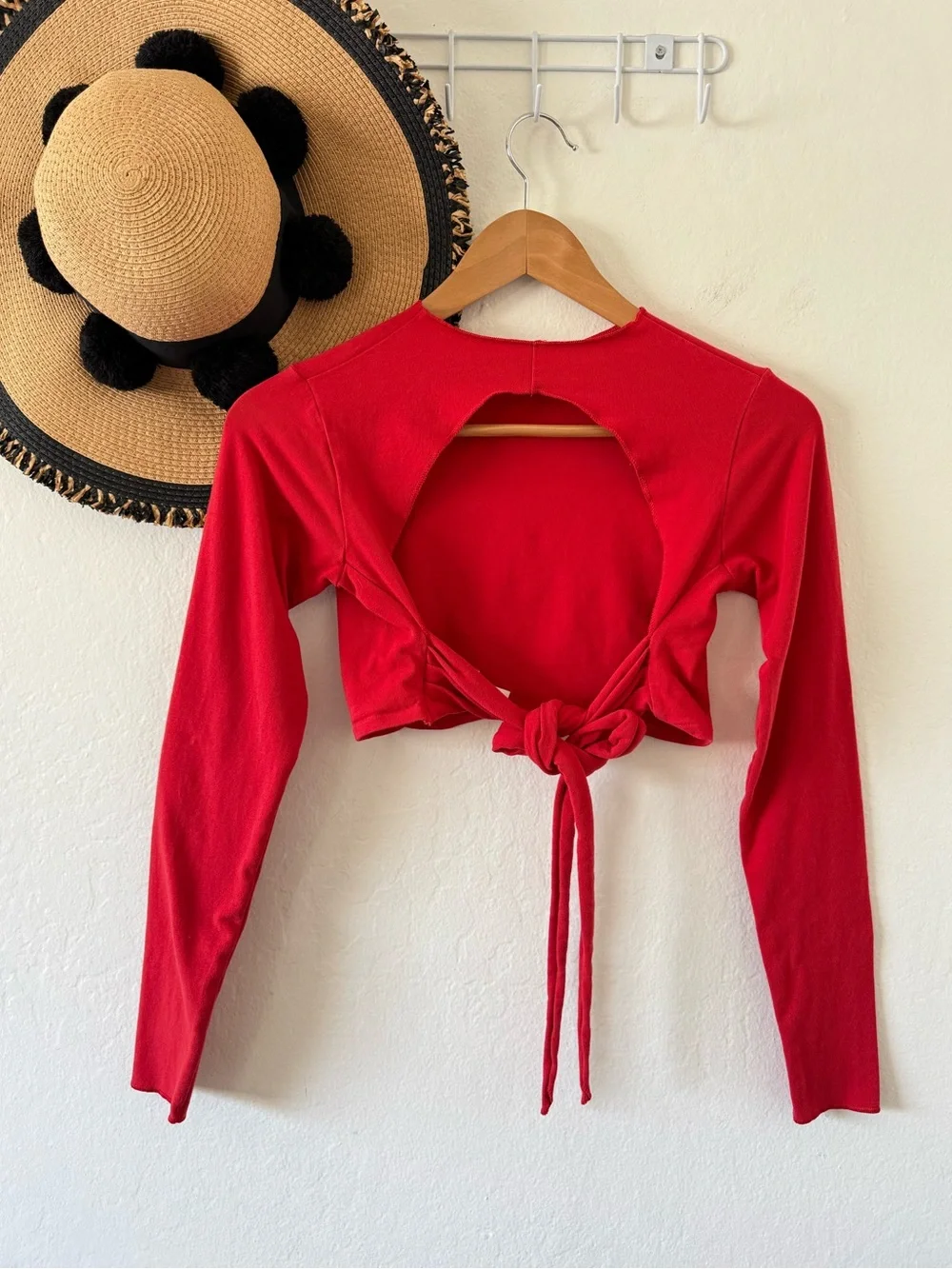 Khy Red Long Sleeve Backless Tie Back Cropped Wrap Top Size Medium - Picture 3 of 11